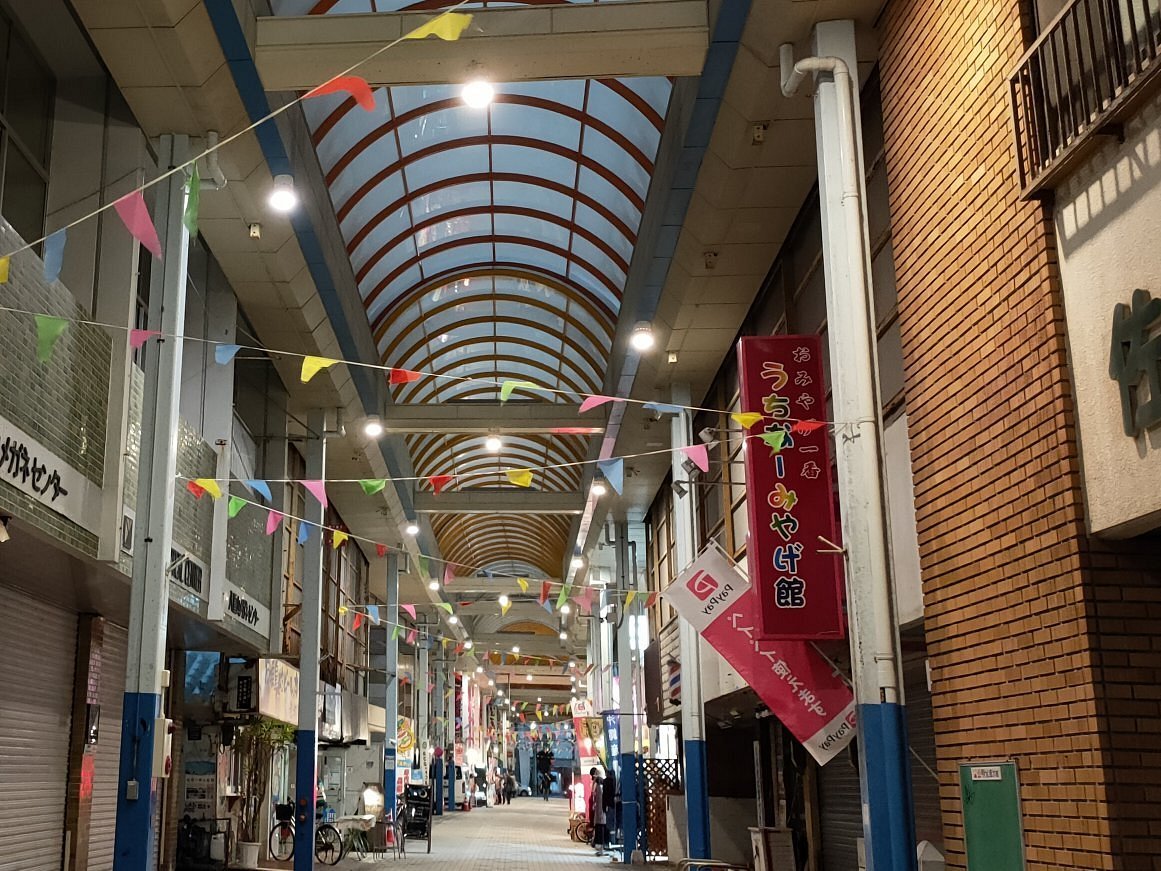 🛍️ 이시가키시 공설 시장 (石垣市公設市場) 이미지 8